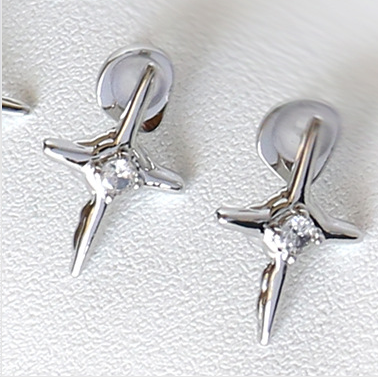 Ins Cross Kvk Diamond Earrings